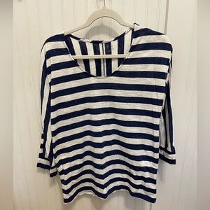 Gap 3/4 length sleeve top